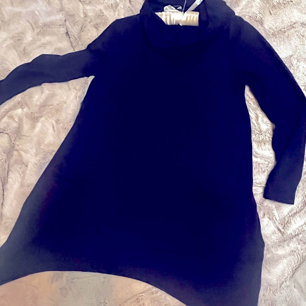 August Silk Tunic Top, Blue, Like New Condition